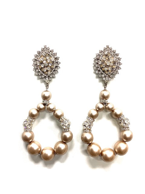 Soft Taupe Pearl Earrings